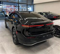 تۆیۆتا کراون